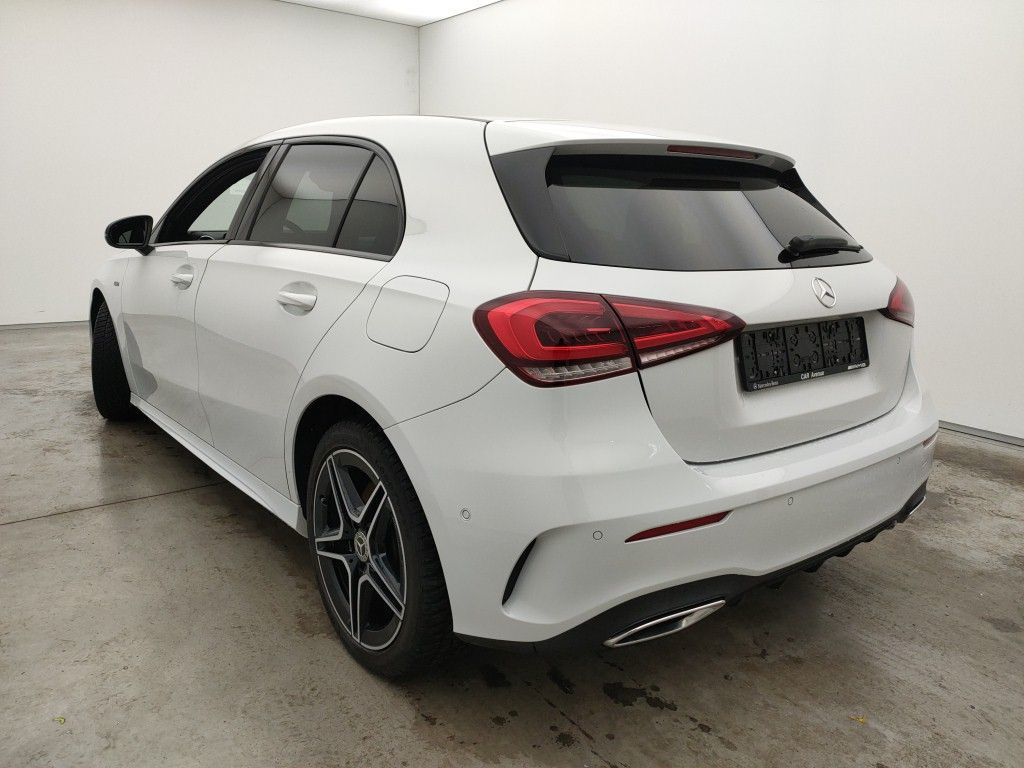 Mercedes-Benz A-Klasse A 250 e Business Solution 5d photo