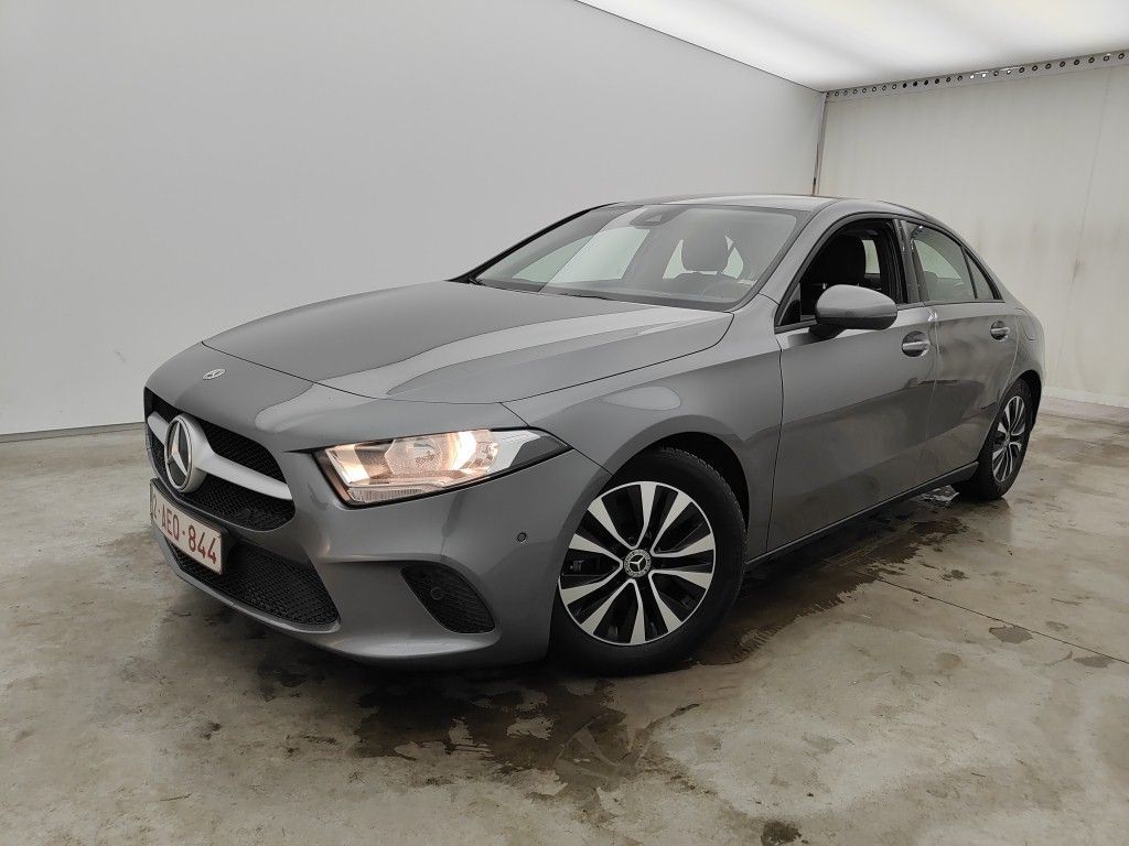 Mercedes-Benz A-Klasse Limousine A 200d Business Solution Limited 4d