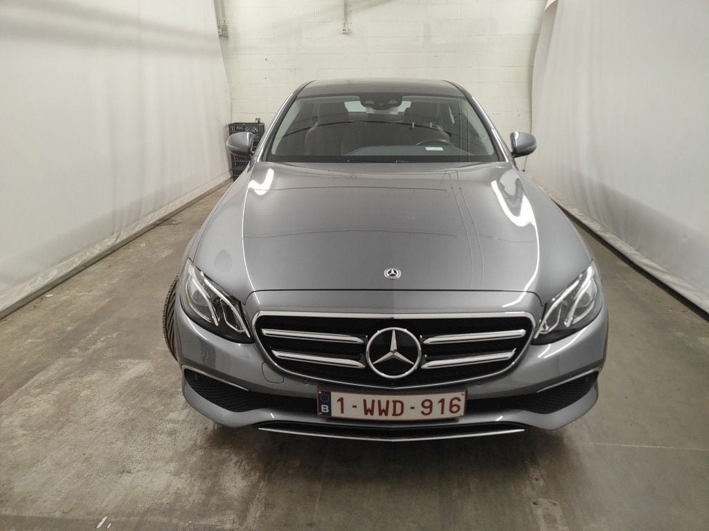Mercedes-Benz E-Klasse Berline E 300 e Business Solution 4d