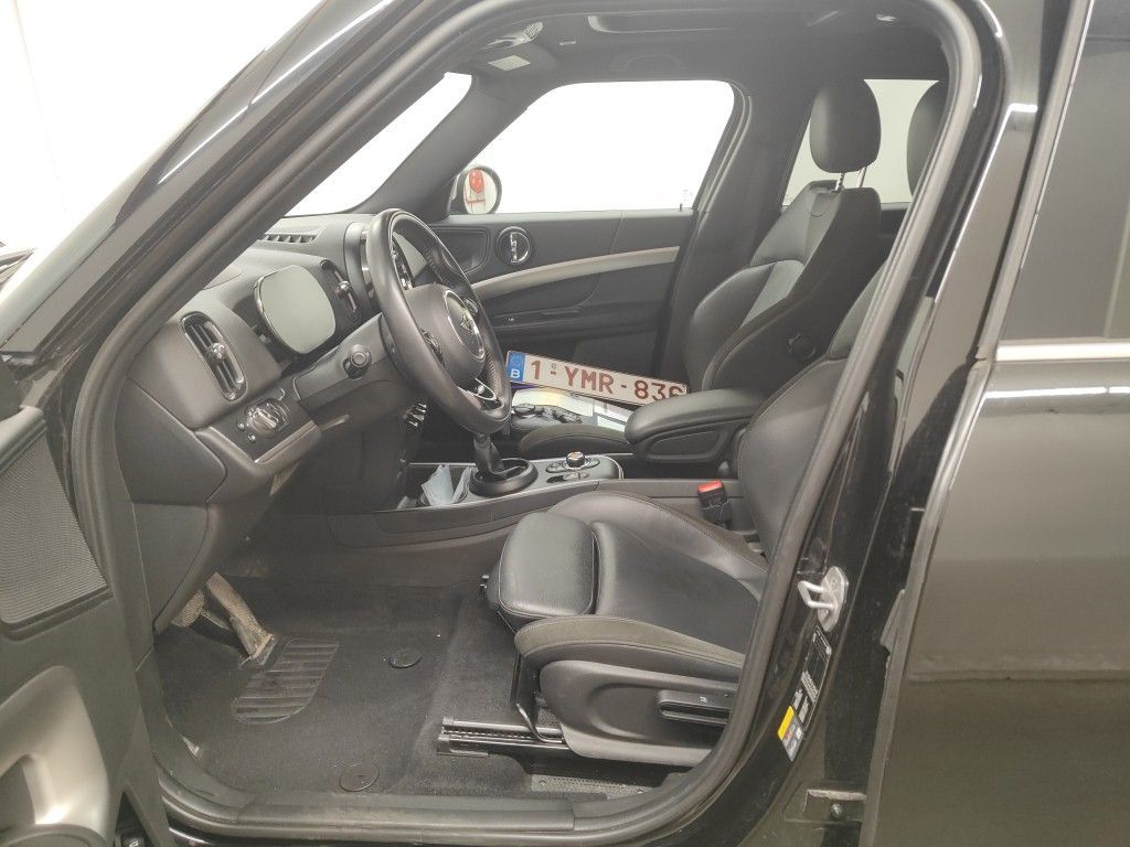Mini Countryman Cooper S E ALL4 AT 5d photo