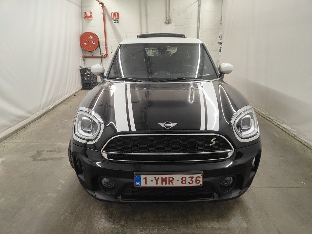 Mini Countryman Cooper S E ALL4 AT 5d photo