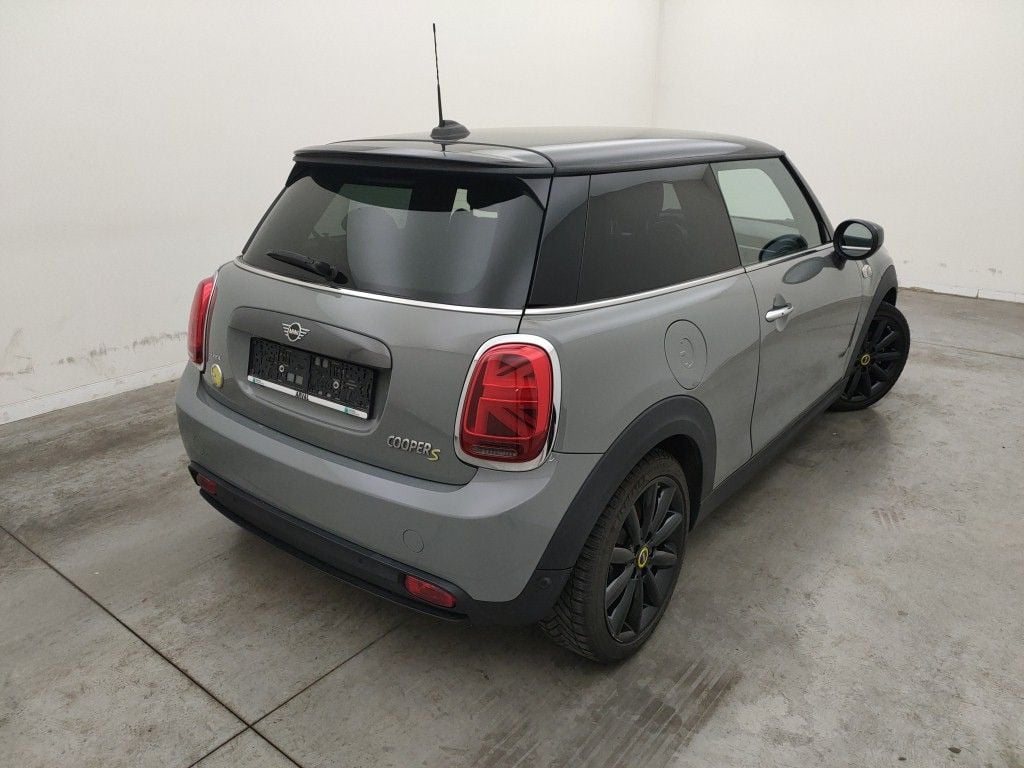 Mini Cooper SE M 3d excluweb end 19.06 photo