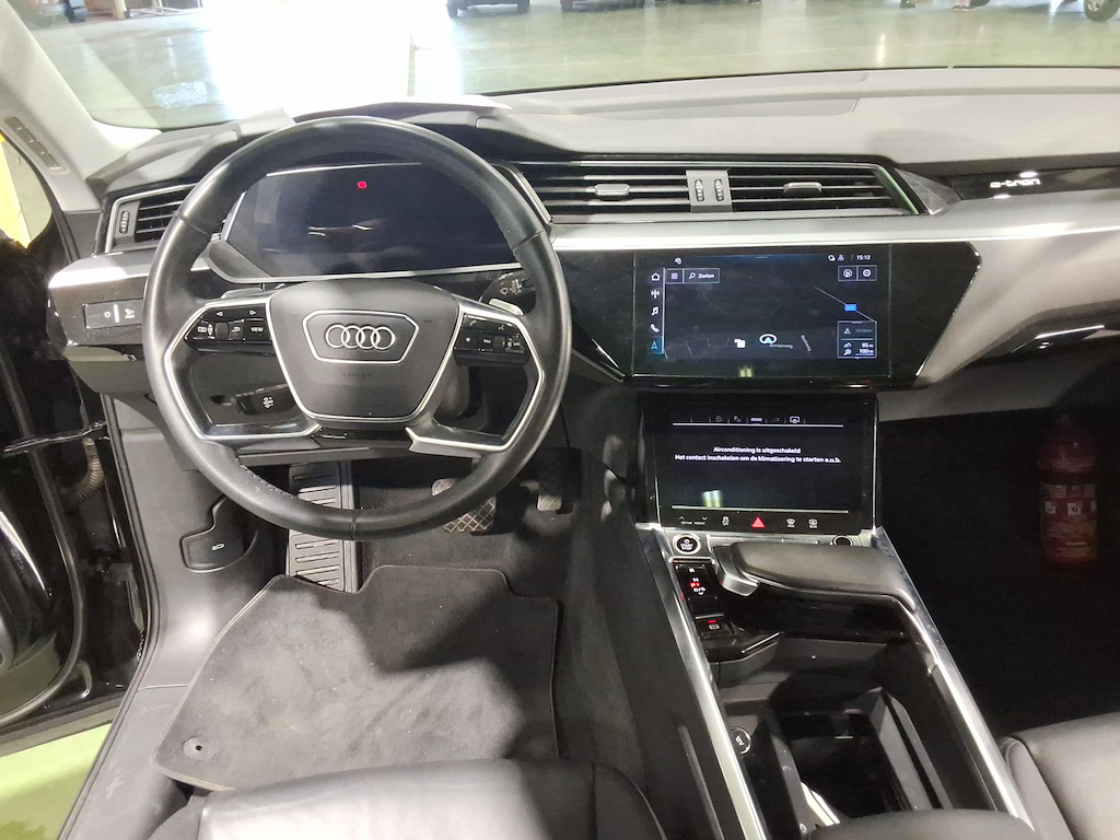 AUDI E-TRON 95 kWh 55 Quattro Advanced photo