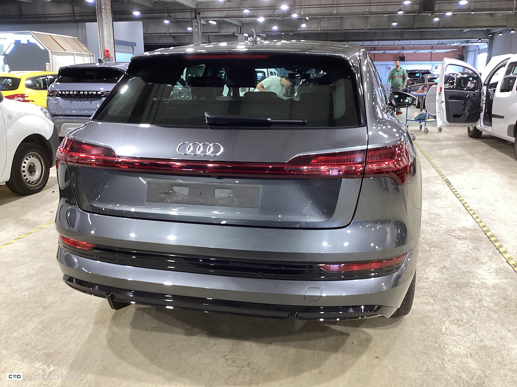 AUDI E-TRON 95 kWh 55 Quattro S line photo