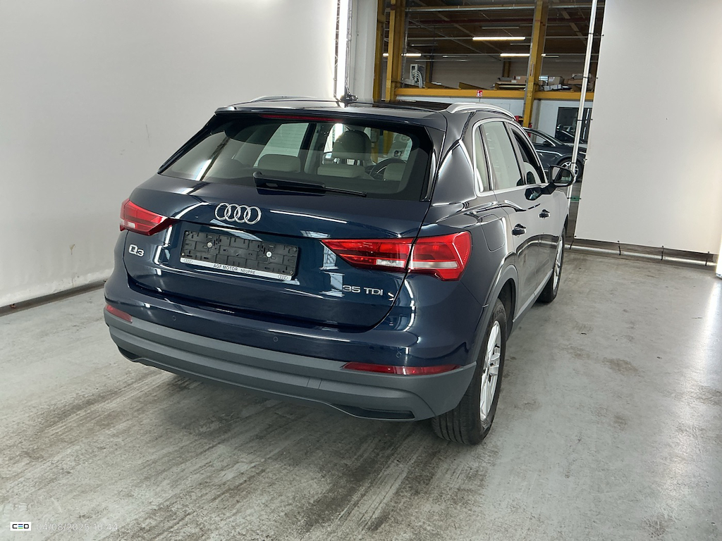AUDI Q3 2.0 35 TDI S TRONIC BUSINESS EDITION Business Plus photo
