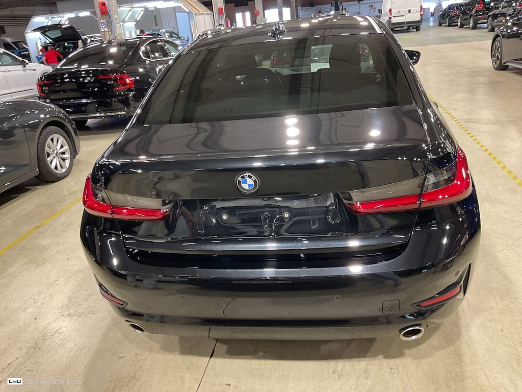 BMW 3 SERIES BERLINE 2.0 318IA (115KW) BERLINE photo