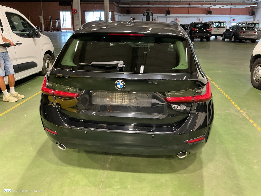 BMW 3 TOURING DIESEL - 2019 320 dA AdBlue photo