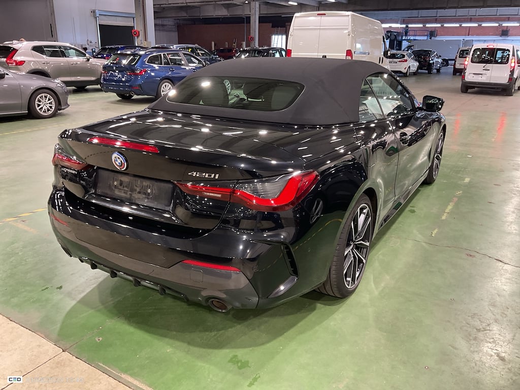 BMW 4-serie 4 Cabrio 420IA Model M Sport photo