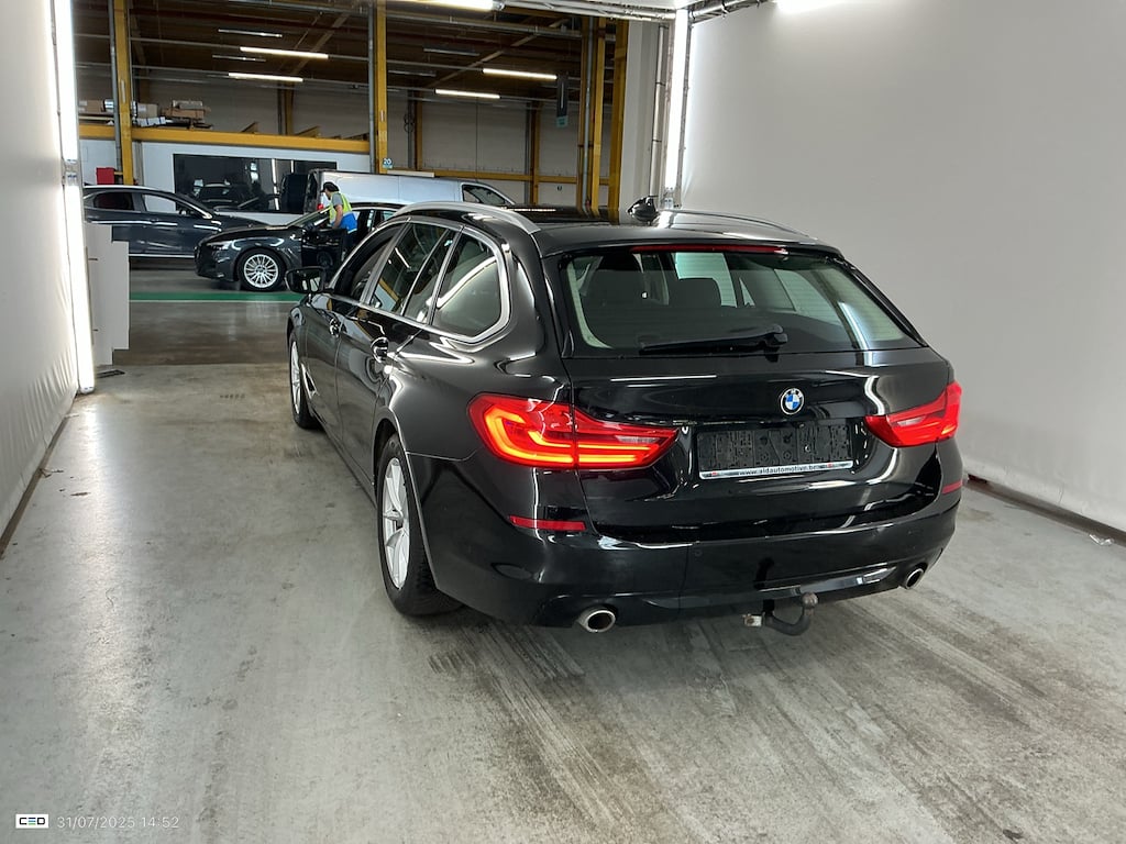BMW 5 TOURING DIESEL - 2017 518 dA AdBlue photo