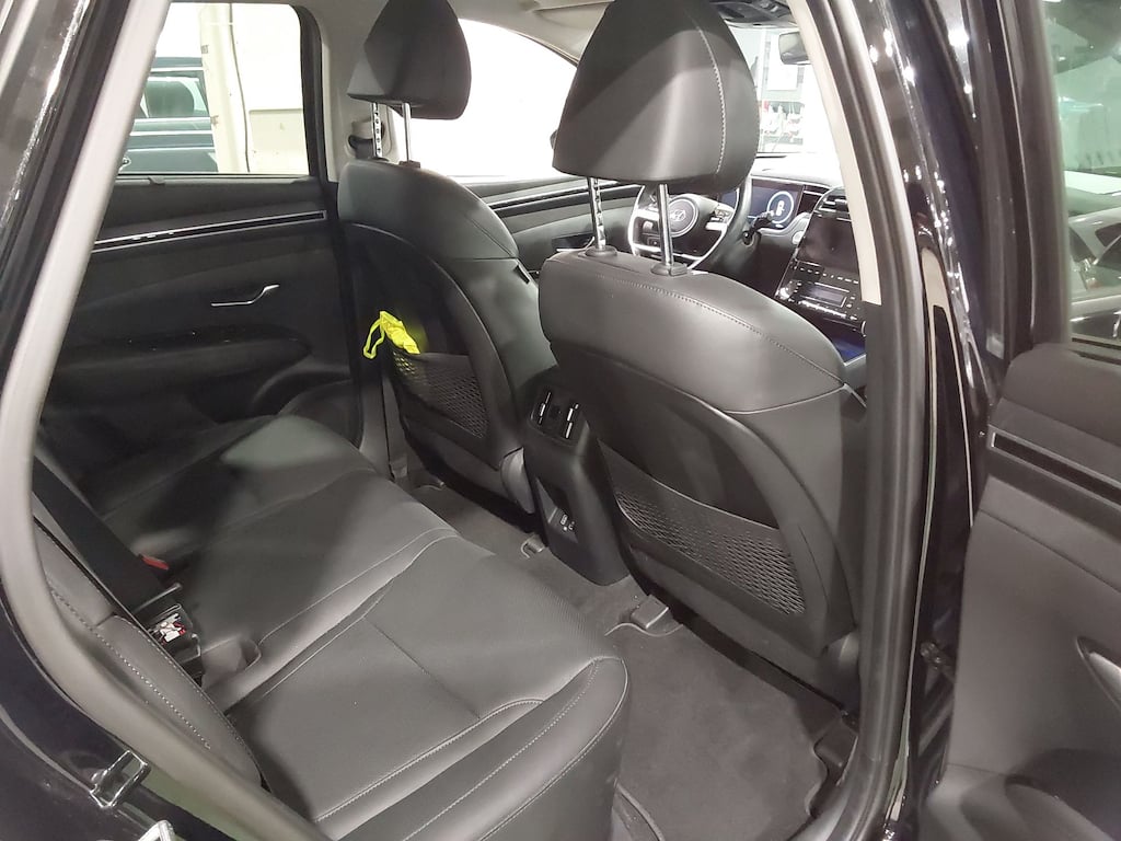 HYUNDAI TUCSON 1.6 T-GDI PHEV 4WD SHINE AUTO photo