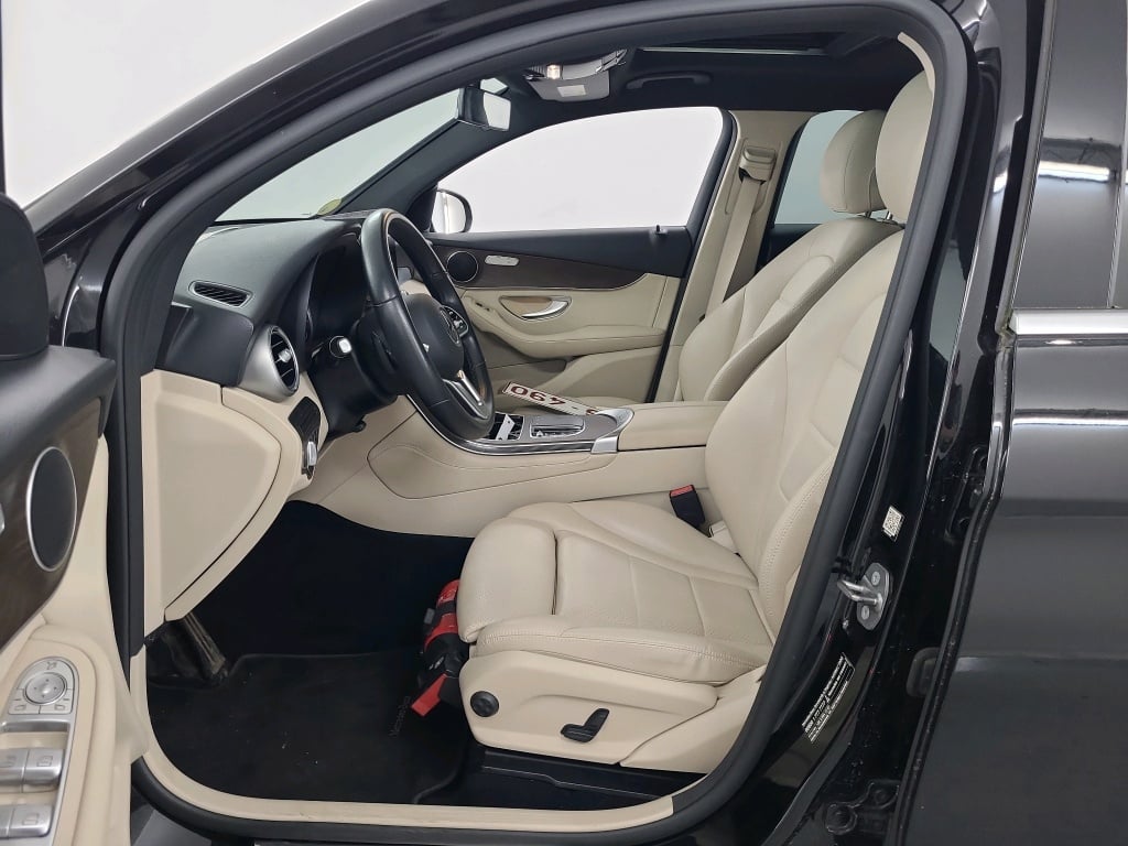 MERCEDES-BENZ CLASS GLC COUPE DIESEL (C253) GLC 200 d Pack Advantage photo
