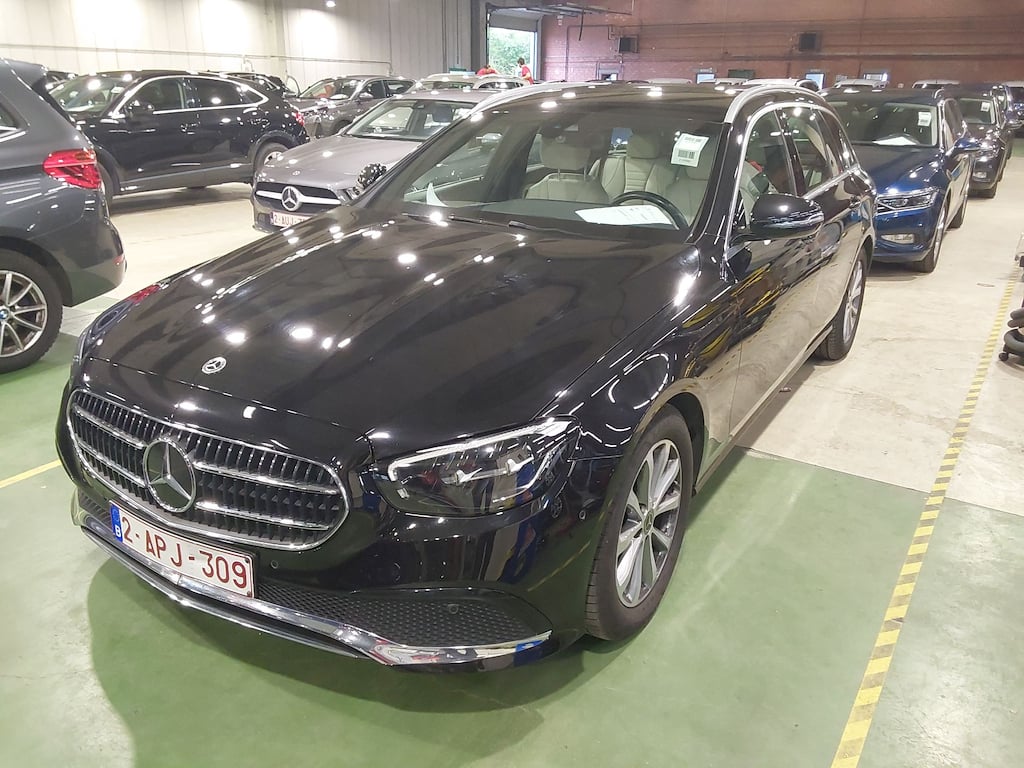 MERCEDES-BENZ E-Klasse 1.6 E 200 D BUSINESS SOLUTION AUTO