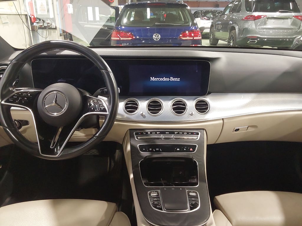 MERCEDES-BENZ E-Klasse 1.6 E 200 D BUSINESS SOLUTION AUTO photo