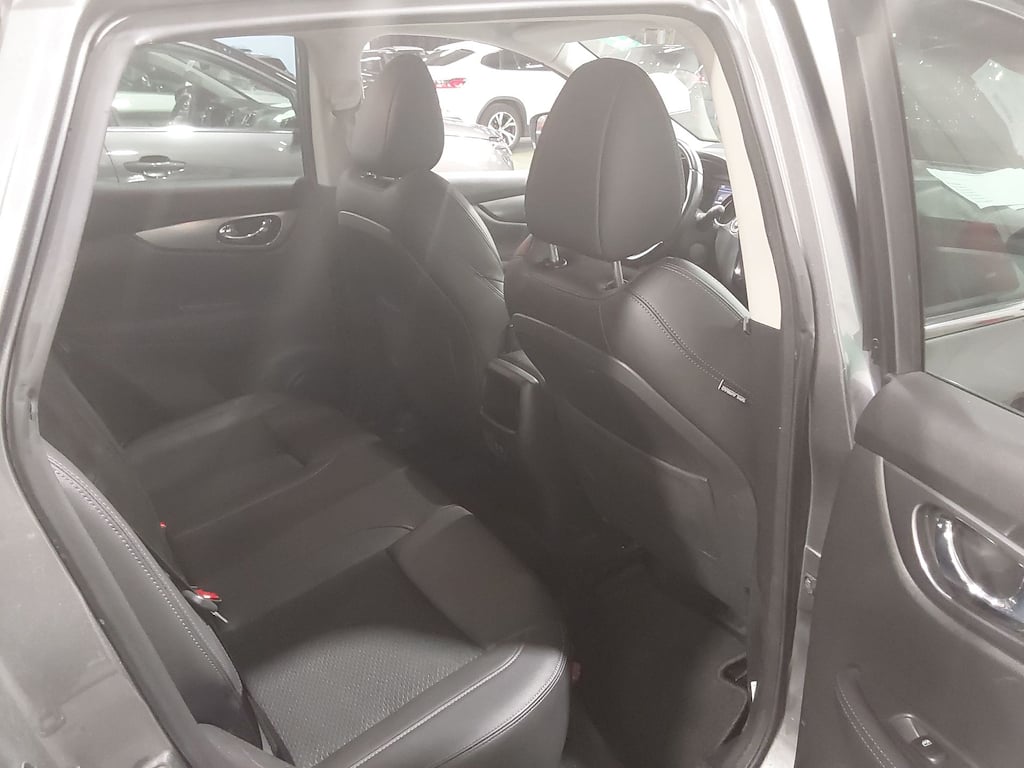 NISSAN Qashqai 1.5 DCI 115 TEKNA photo