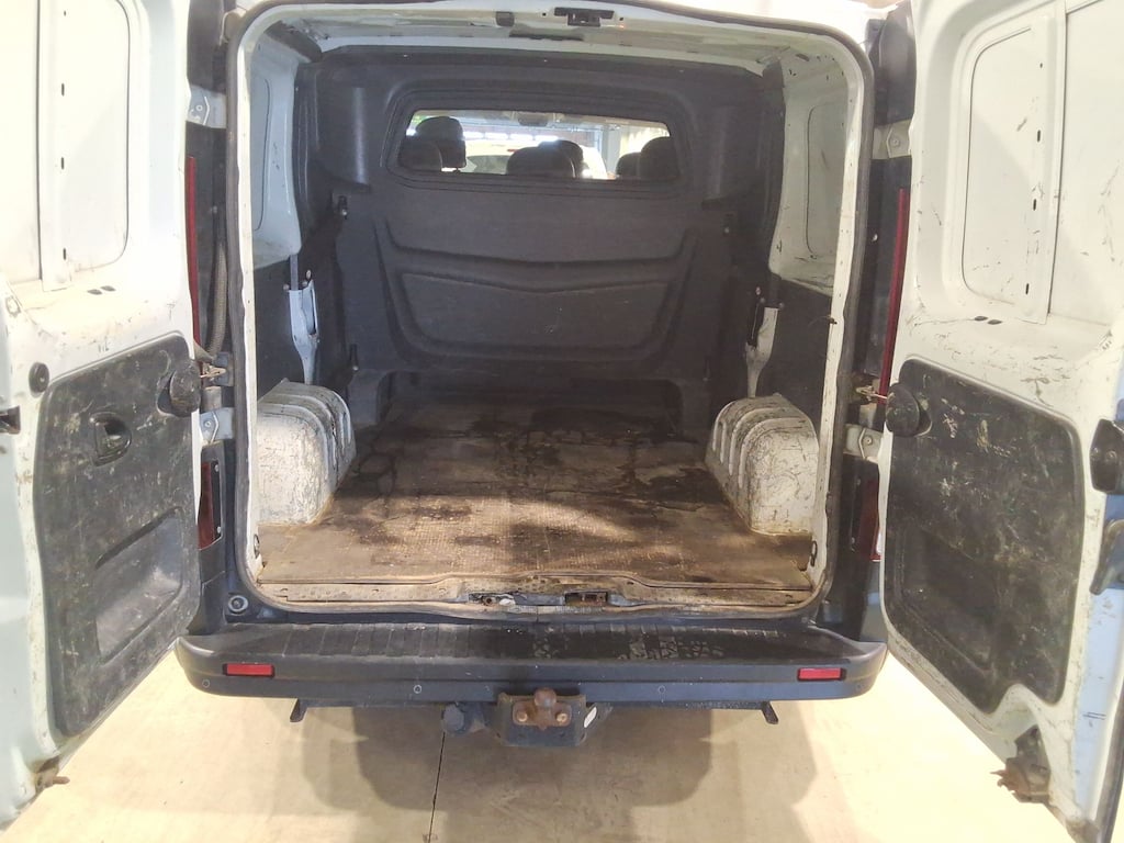 RENAULT TRAFIC 27 FOURGON SWB DSL - 20 1.6 dCi 27 L1H1 Grand Confort STOCK photo