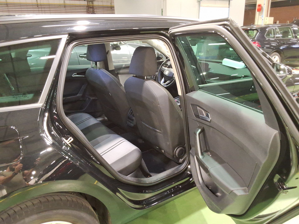 SEAT LEON ST 1.5 TSI 130 MOVE! photo