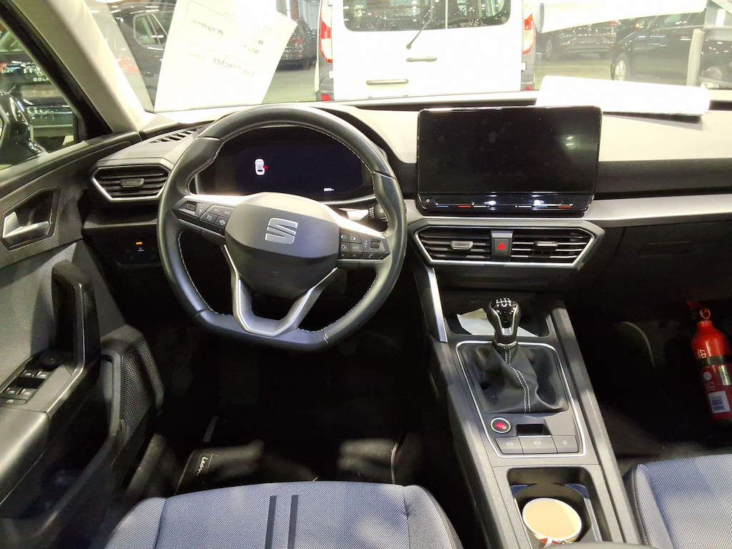 SEAT LEON ST 1.5 TSI 130 MOVE! photo