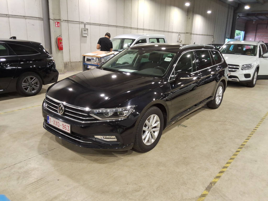 VOLKSWAGEN PASSAT VARIANT DIESEL - 2019 2.0 TDi SCR Style Business DSG