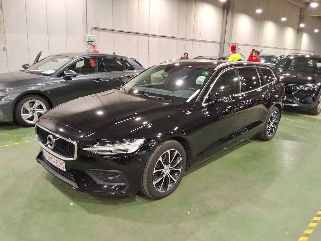 VOLVO V60 2.0 B4 D GEARTRONIC MOMENTUM PRO