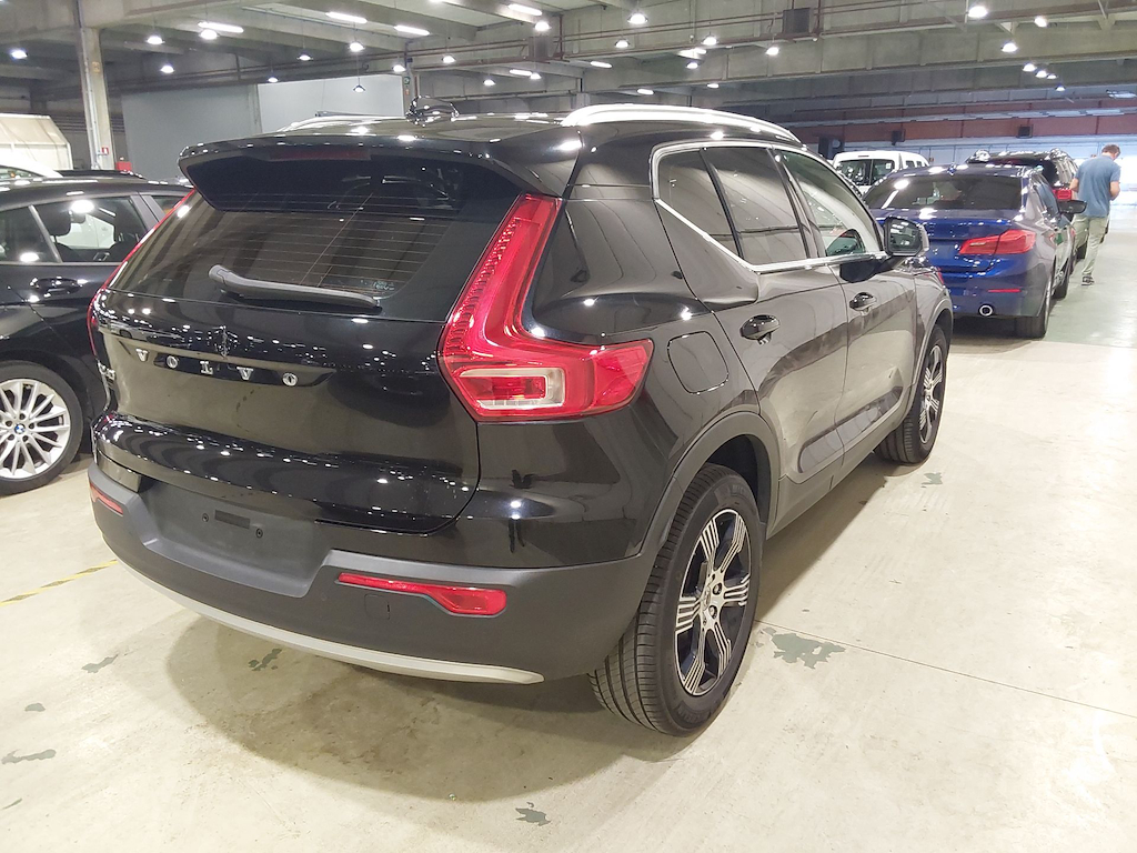 VOLVO XC40 1.5 T2 INSCRIPTION photo