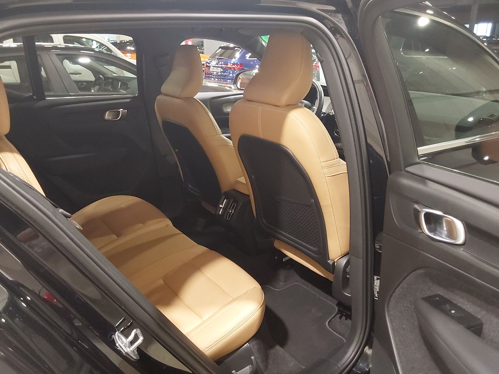 VOLVO XC40 1.5 T2 INSCRIPTION photo