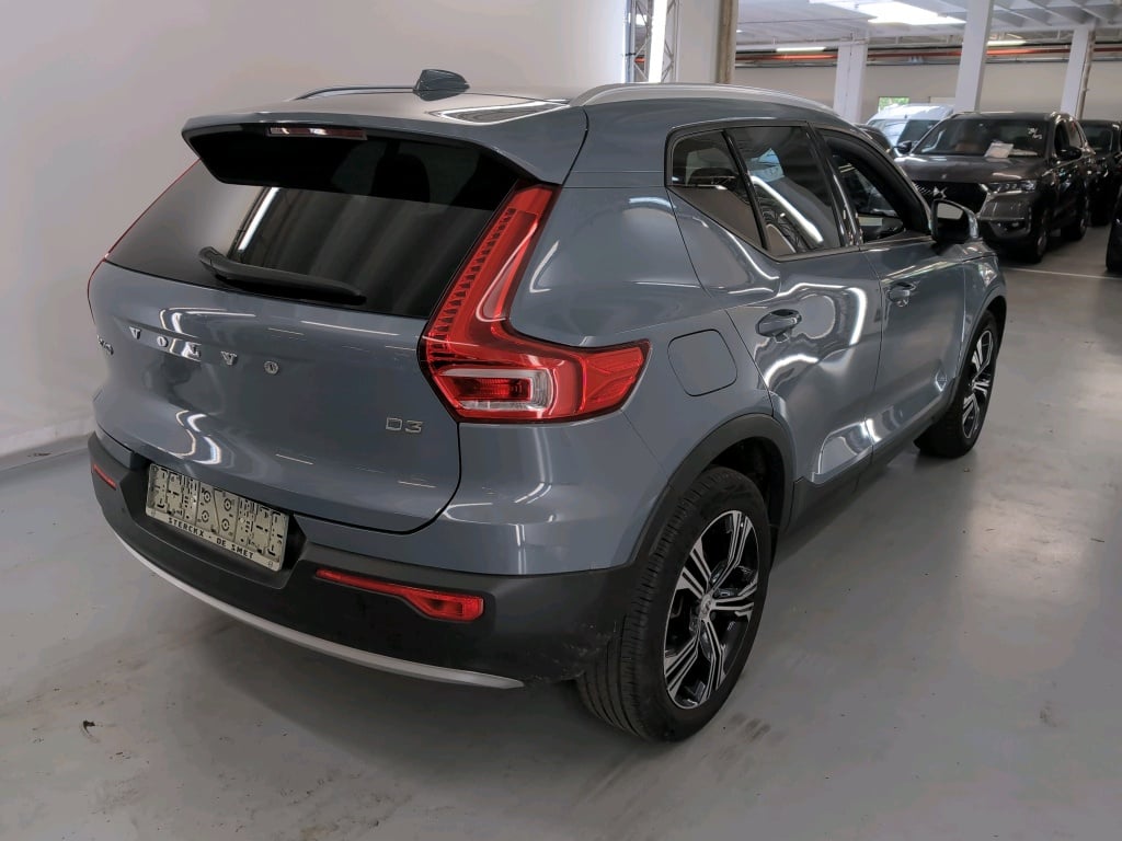 VOLVO XC40 2.0 D3 GEARTRONIC MOMENTUM PRO Park Assist photo