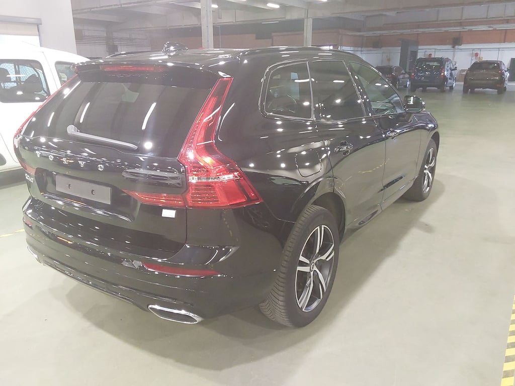 VOLVO XC60 2.0 T6 RECHARGE GEARTRONIC R-DESIGN photo