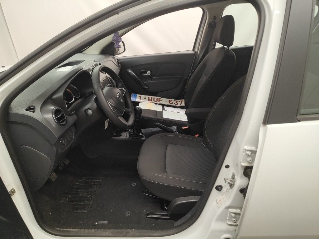 Dacia Sandero 1.0 SCe 75 Lauréate 5d photo