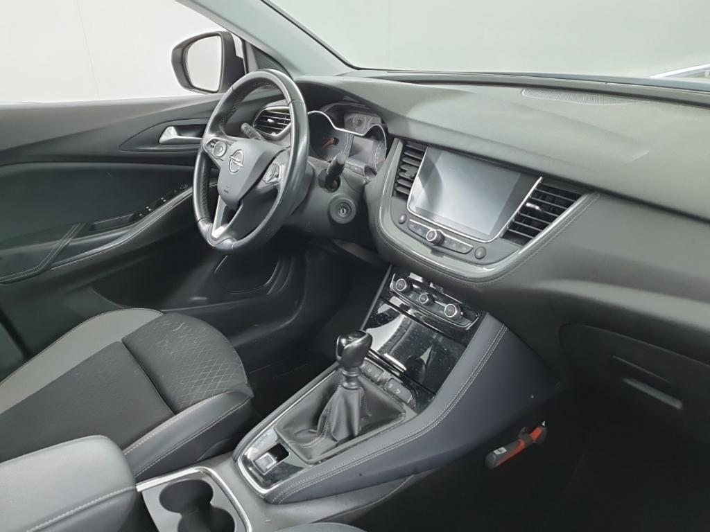 OPEL Grandland X ** MOTOR STORING** 1.2 Turbo S&S 96kW Bus. Elegance 5D photo