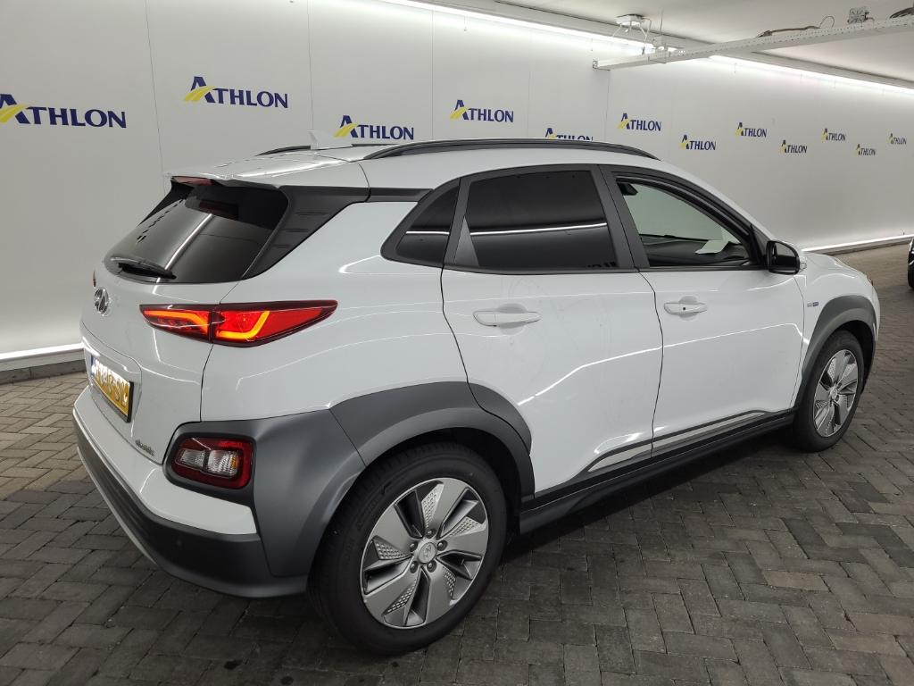 HYUNDAI Kona Premium Electric 64 kWh 5D photo