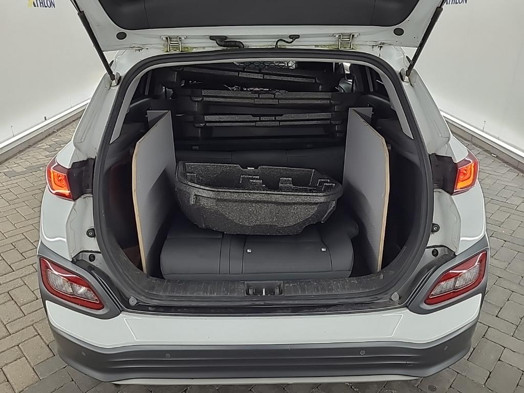 HYUNDAI Kona Premium Electric 64 kWh 5D photo