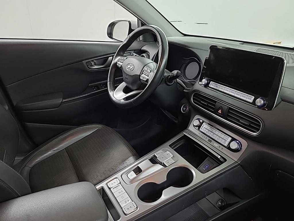HYUNDAI Kona Premium Electric 64 kWh 5D photo