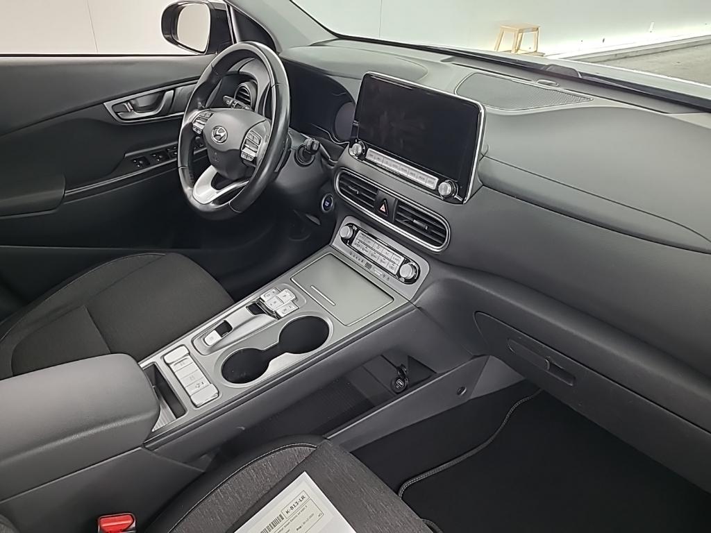 HYUNDAI Kona Comfort Smart Electric 64 kWh 5D Athlon Edition photo