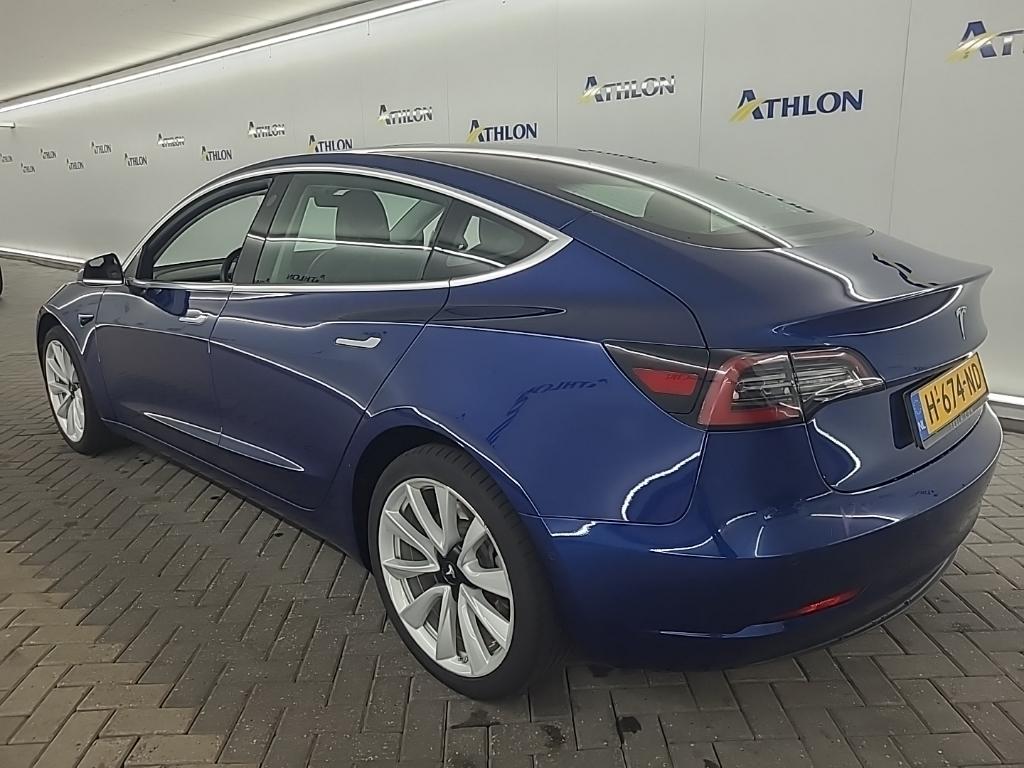 Tesla Model 3 Standard Range Plus RWD 4D 225kW photo