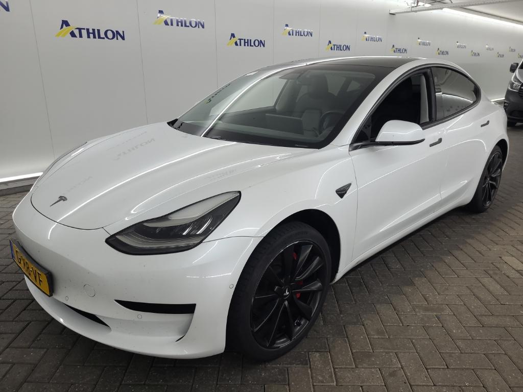 Tesla Model 3 Standard Range Pl. RWD 4D 225kW Athlon Edition