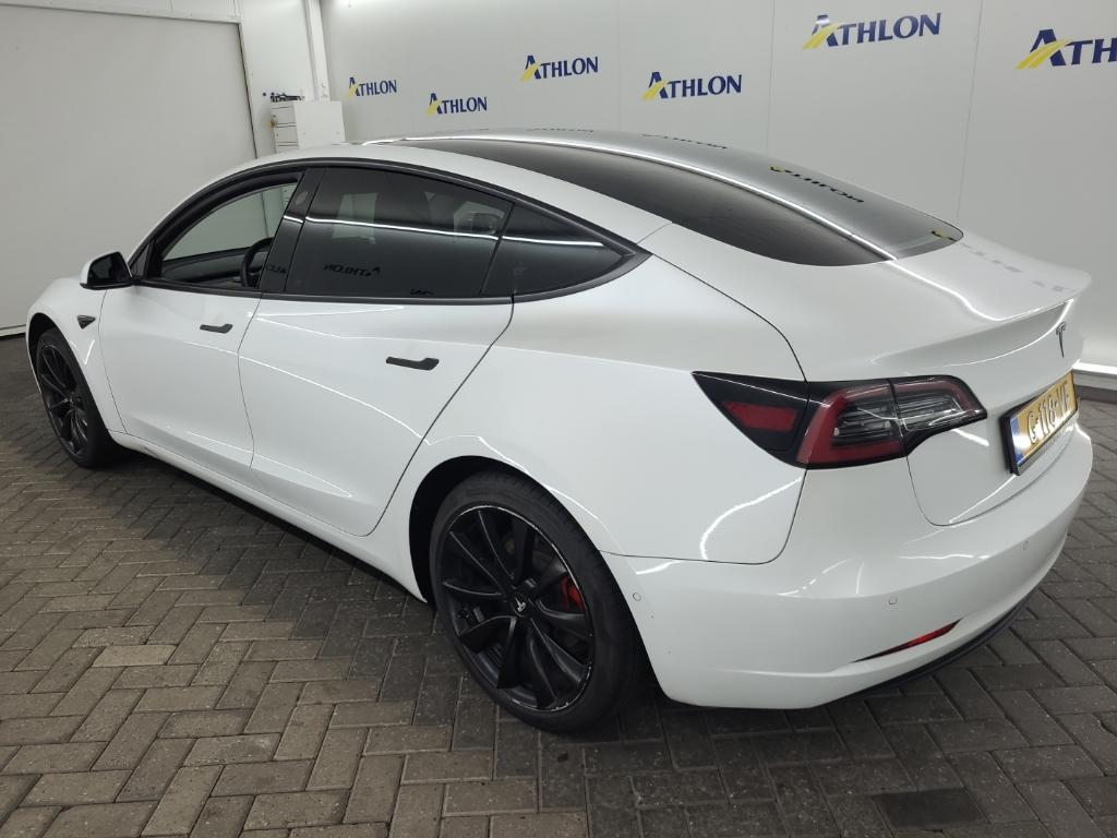 Tesla Model 3 Standard Range Pl. RWD 4D 225kW Athlon Edition photo