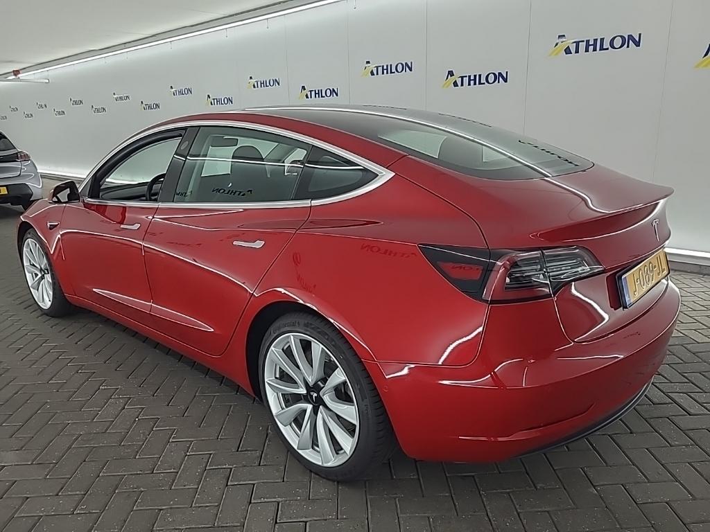 Tesla Model 3 Long Range Dual Motor AWD 4D 350kW photo