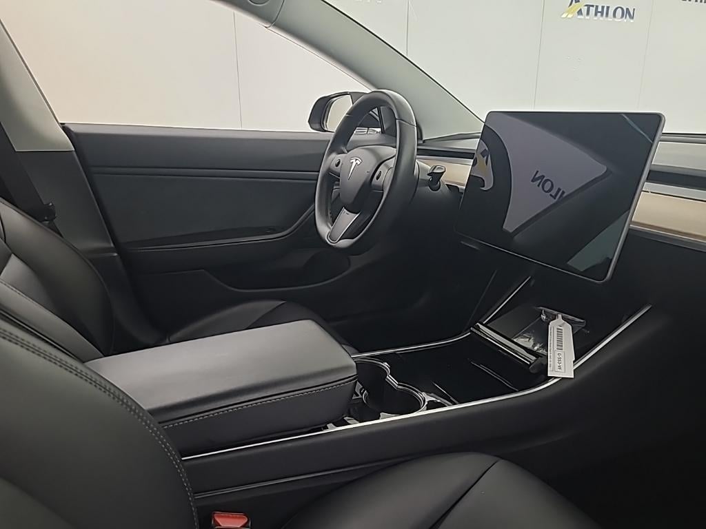 Tesla Model 3 Long Range Dual M. AWD 4D 350kW Athlon Edition photo