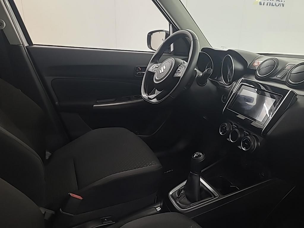 SUZUKI Swift 1.2 Smart Hybrid Style 5D 61kW photo