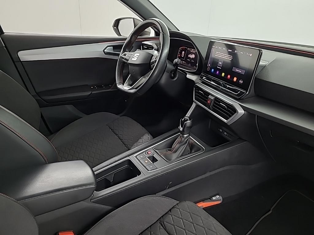 SEAT Leon ST 1.5 TSI FR Launch Edition 5D 110kW photo