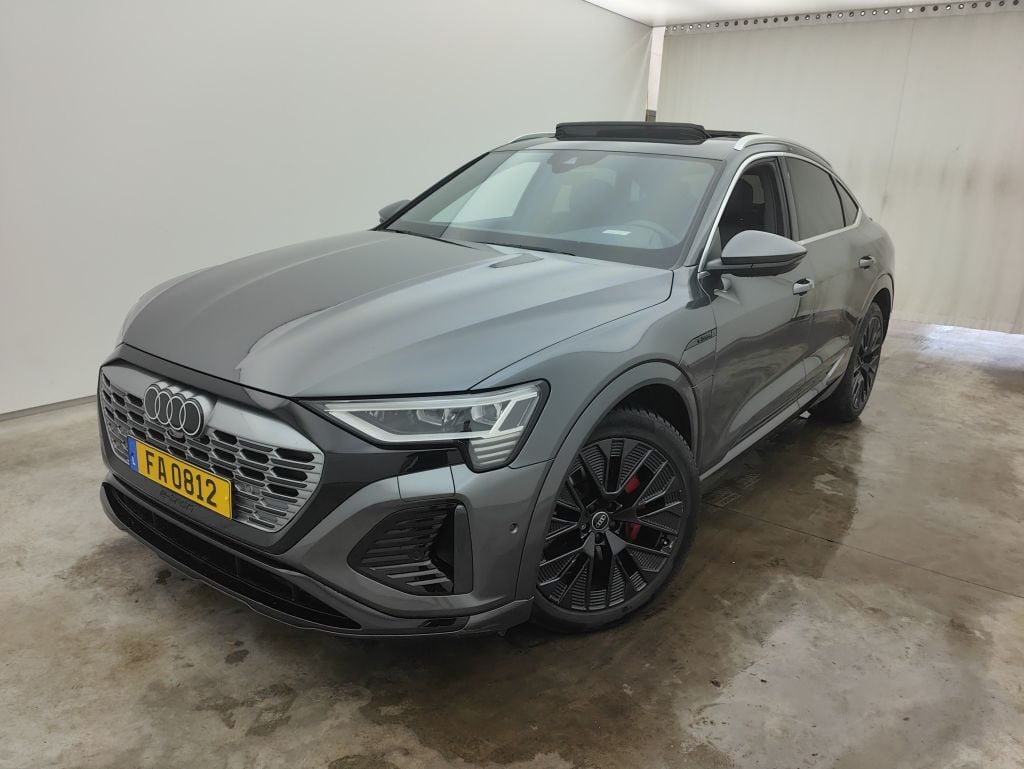 Audi Q8 Sportback e-tron 55 quattro S line 5d