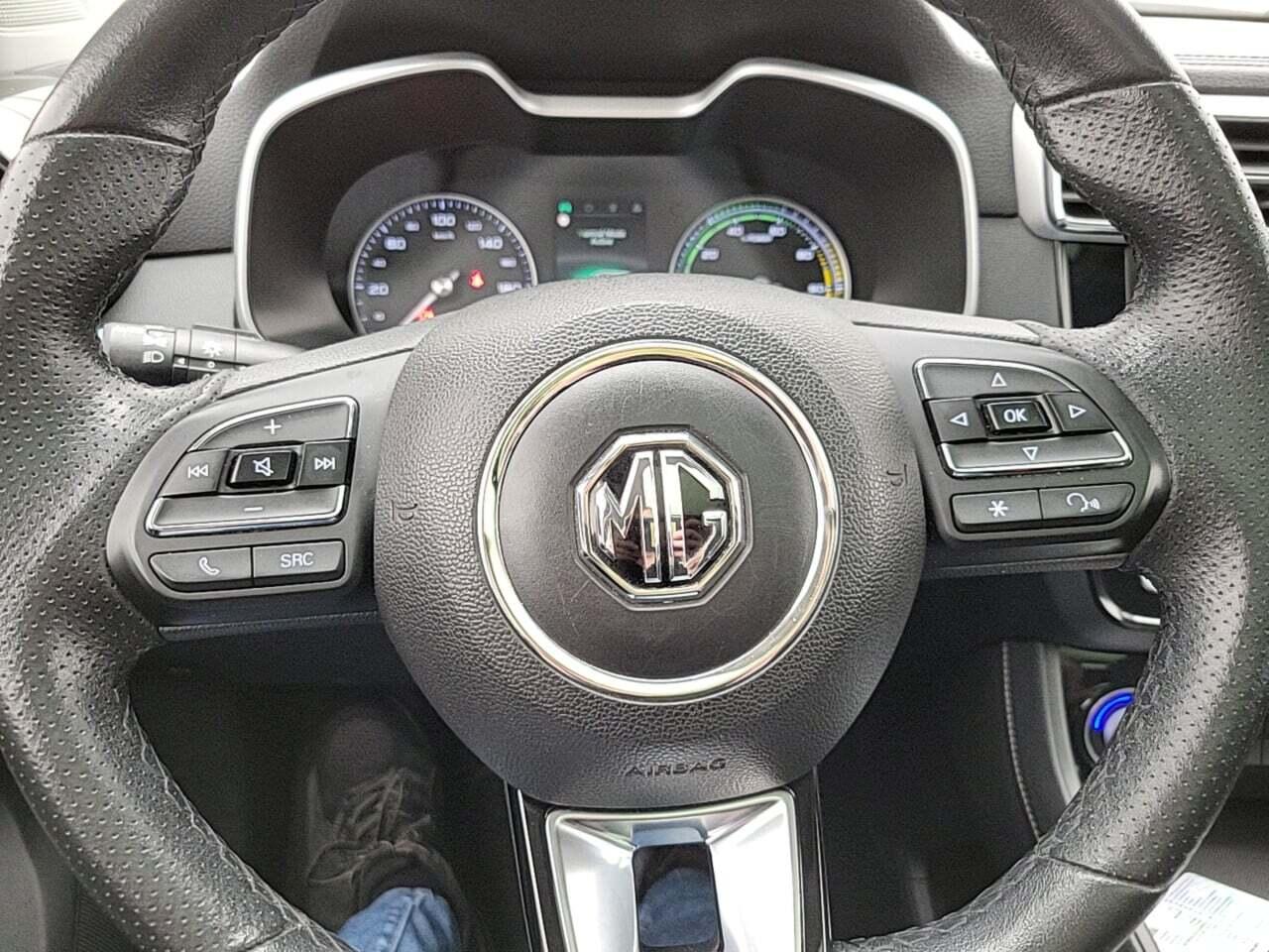 MG MG ZS EV Luxury 45 kWh photo