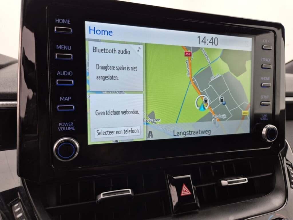 TOYOTA Corolla Touring Sports 1.8 Hybrid Bns Plus CVT photo