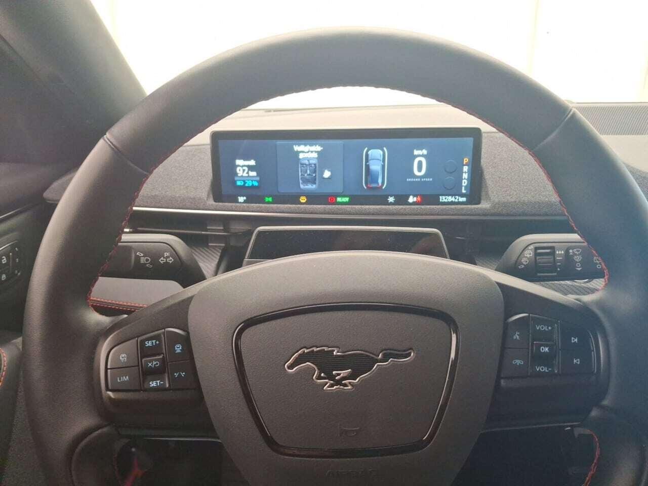 FORD Mustang Mach-E AWD 75 kWh photo