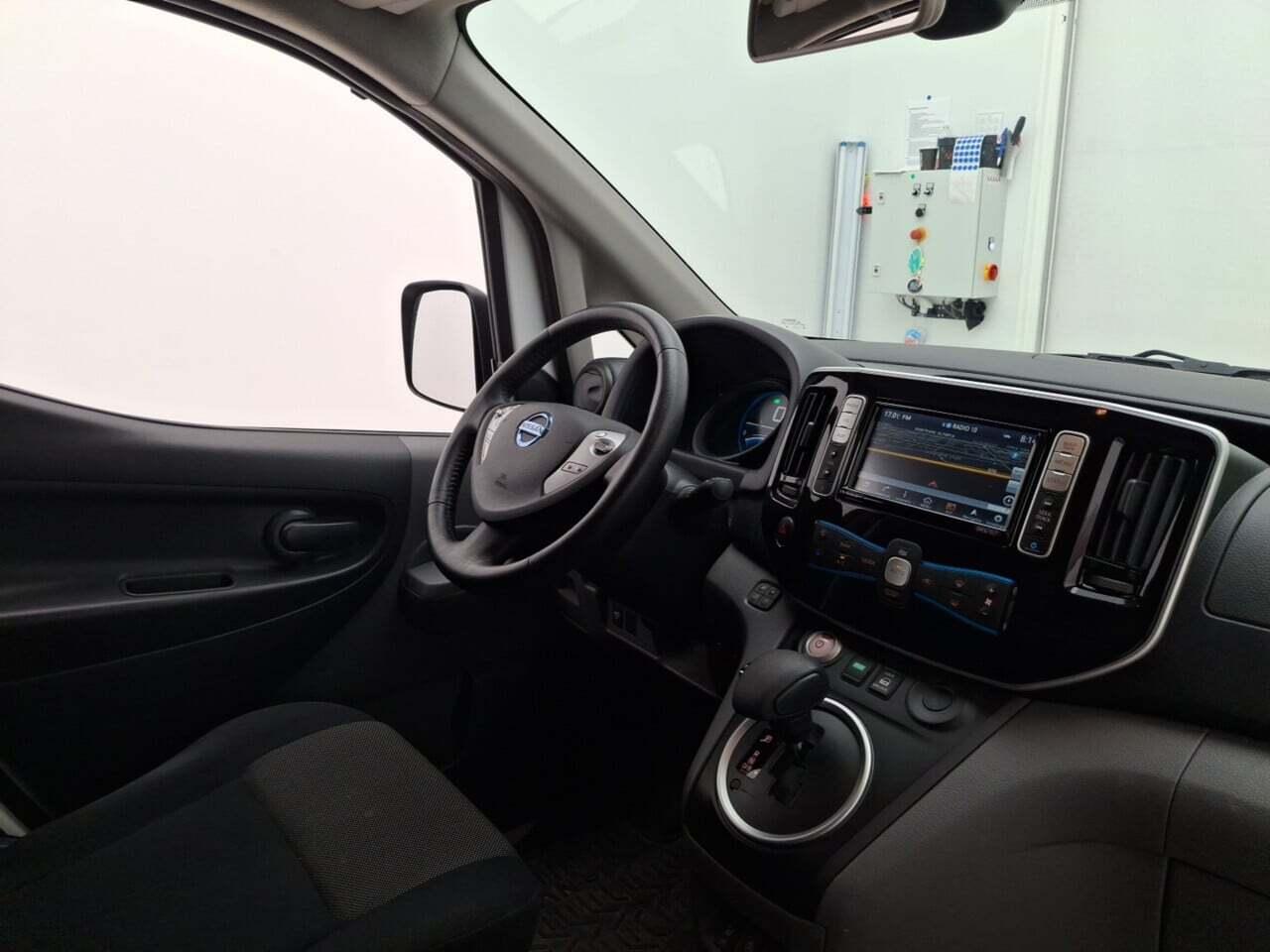 NISSAN E-NV200 EV Business 40 kWh photo