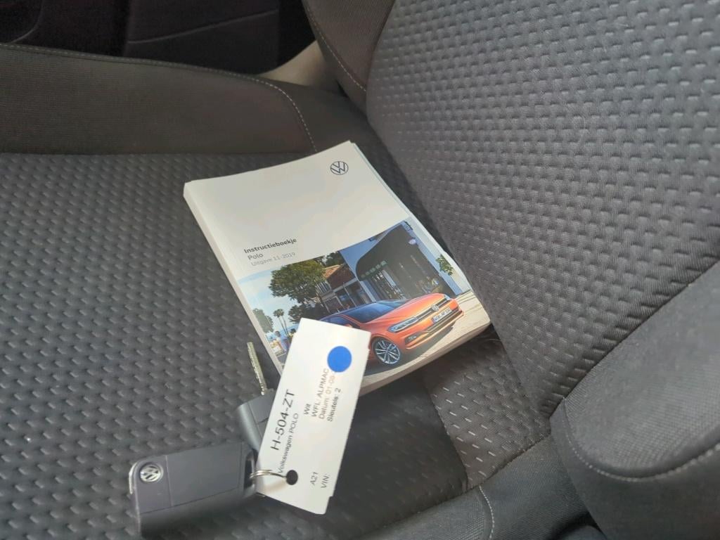 VOLKSWAGEN POLO 70 kW photo
