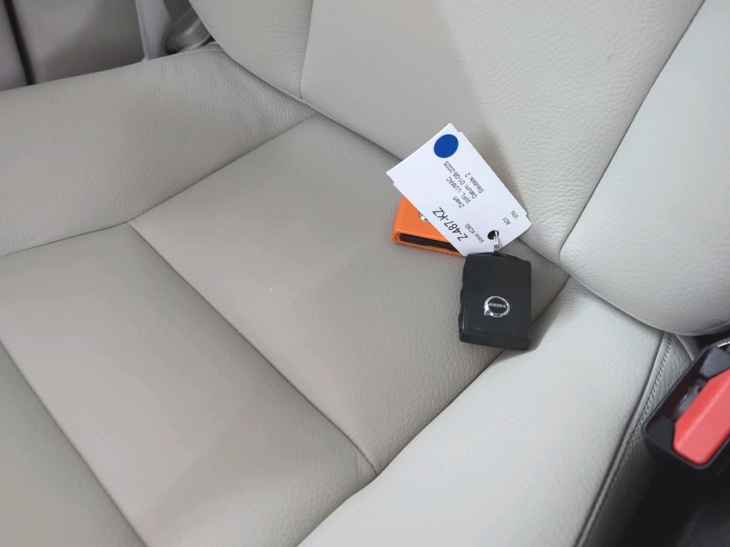VOLVO XC60 186 kW photo