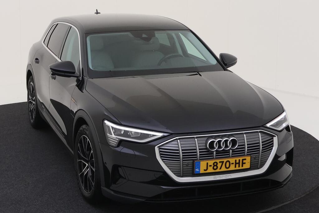 AUDI e-tron 230 kW photo
