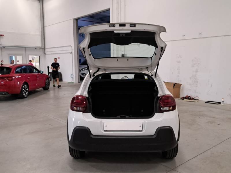 CITROEN C3 / 2020 / 5P / BERLINA BLUEHDI 100 SeS BUSINESS COMBI photo