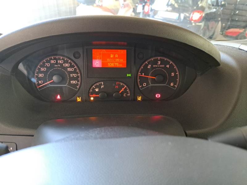 CITROEN JUMPER / 2014 / 4P / FURGONE 30 L1H1 BLUEHDI 120CV photo